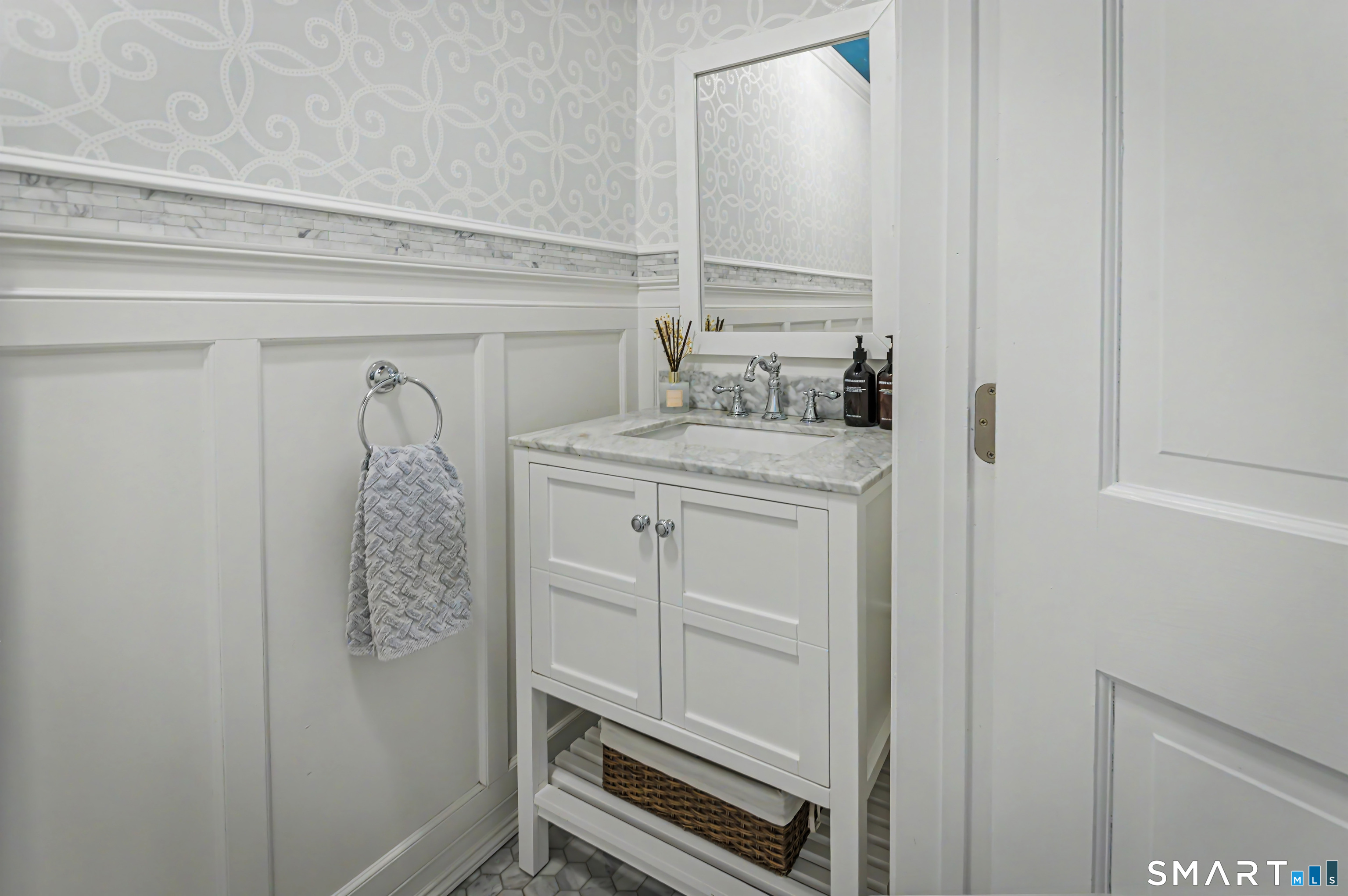 9 Schoolhouse Place Ridgefield CT 06877