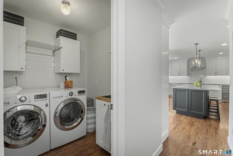9 Schoolhouse Place Ridgefield CT 06877
