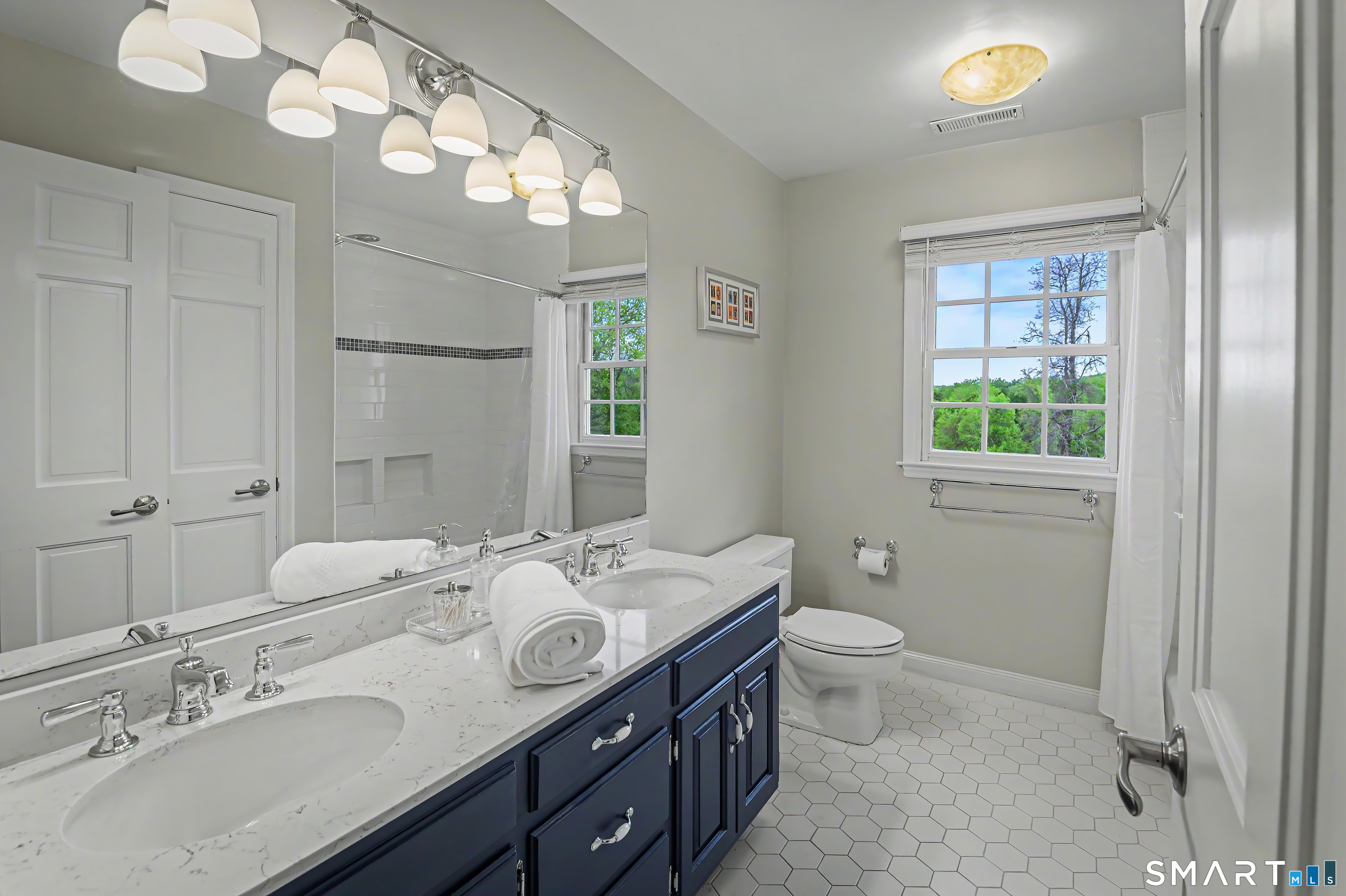 9 Schoolhouse Place Ridgefield CT 06877