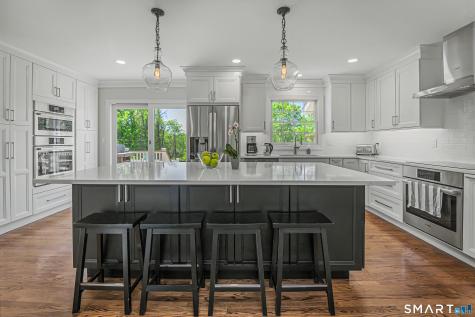 9 Schoolhouse Place Ridgefield CT 06877
