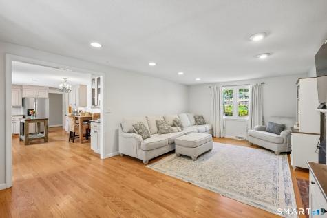 181 Farms Village Road Simsbury CT 06092