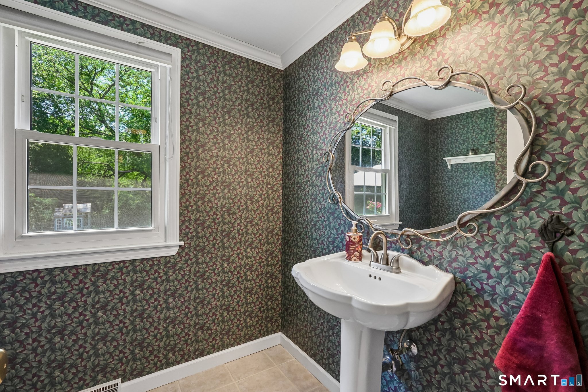 181 Farms Village Road Simsbury CT 06092