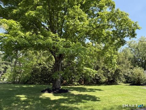 181 Farms Village Road Simsbury CT 06092
