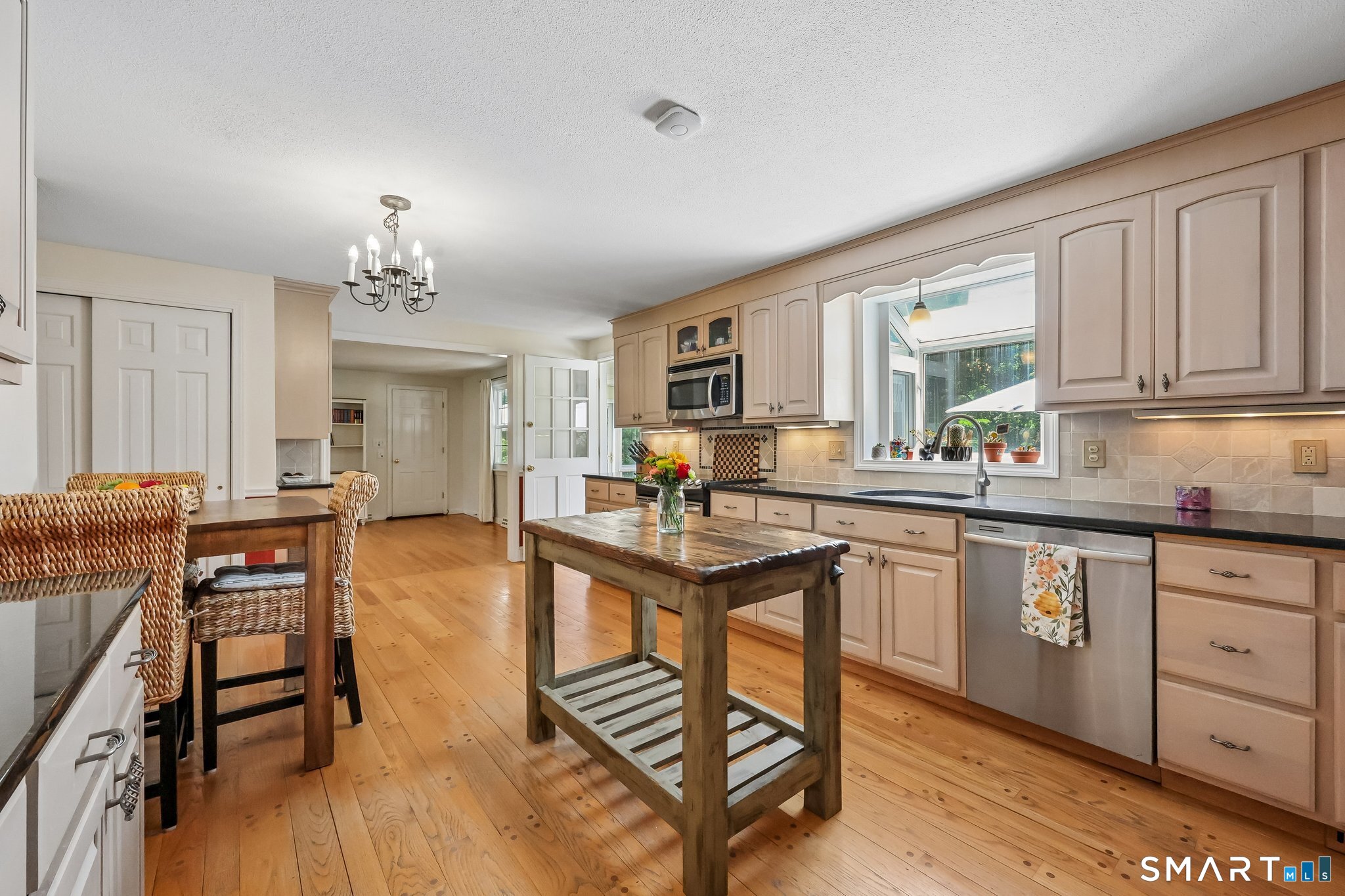 181 Farms Village Road Simsbury CT 06092