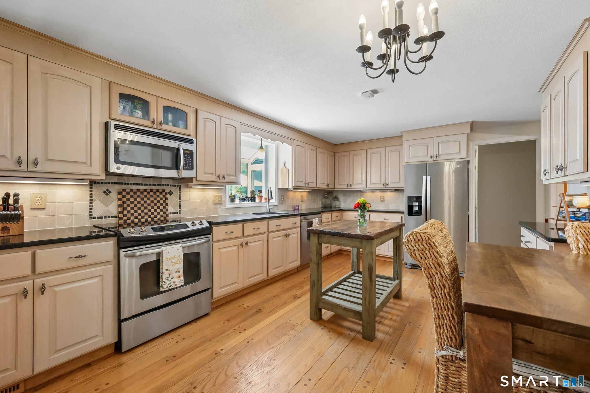 181 Farms Village Road Simsbury CT 06092