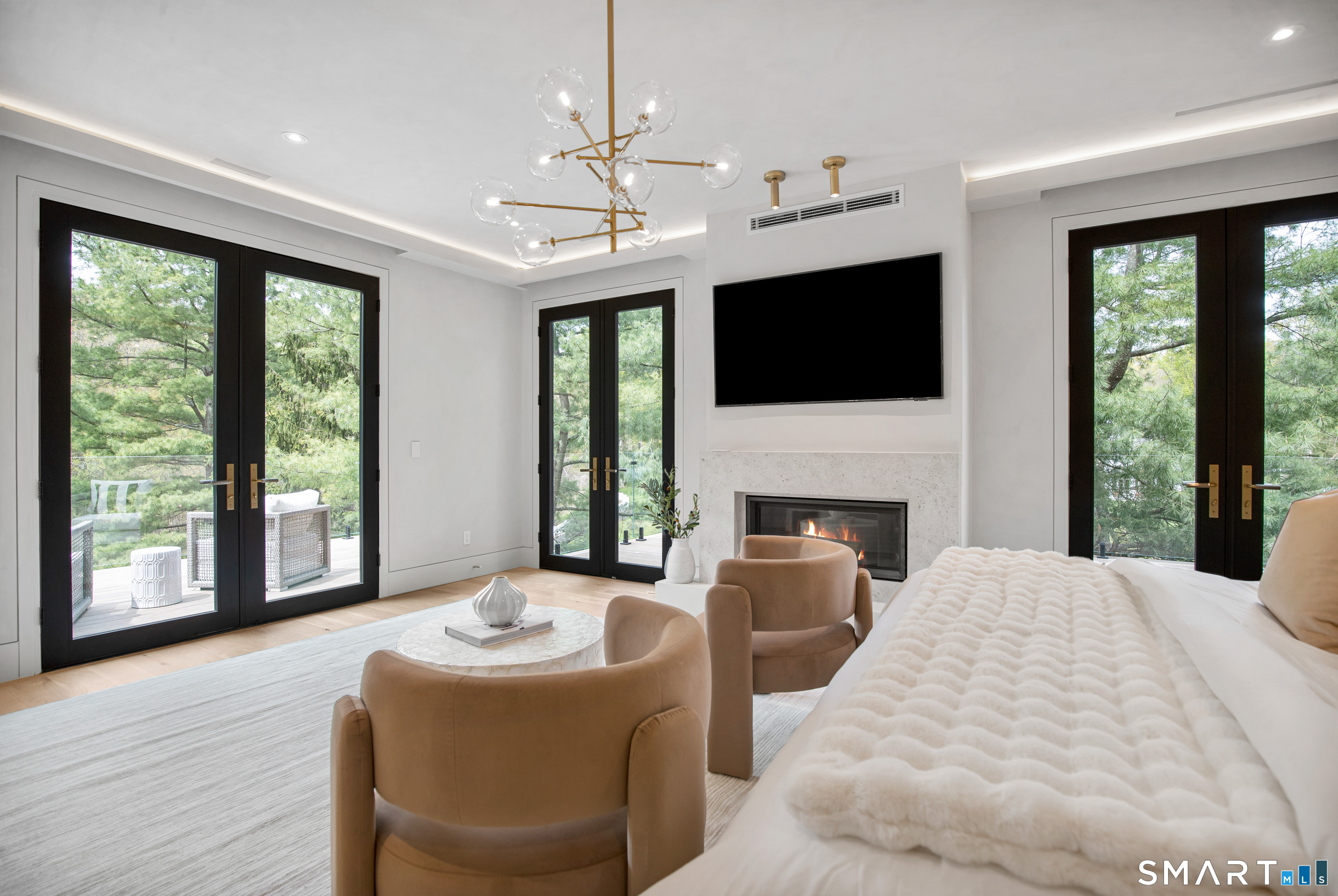 259 & 253 Frogtown Road New Canaan CT 06840