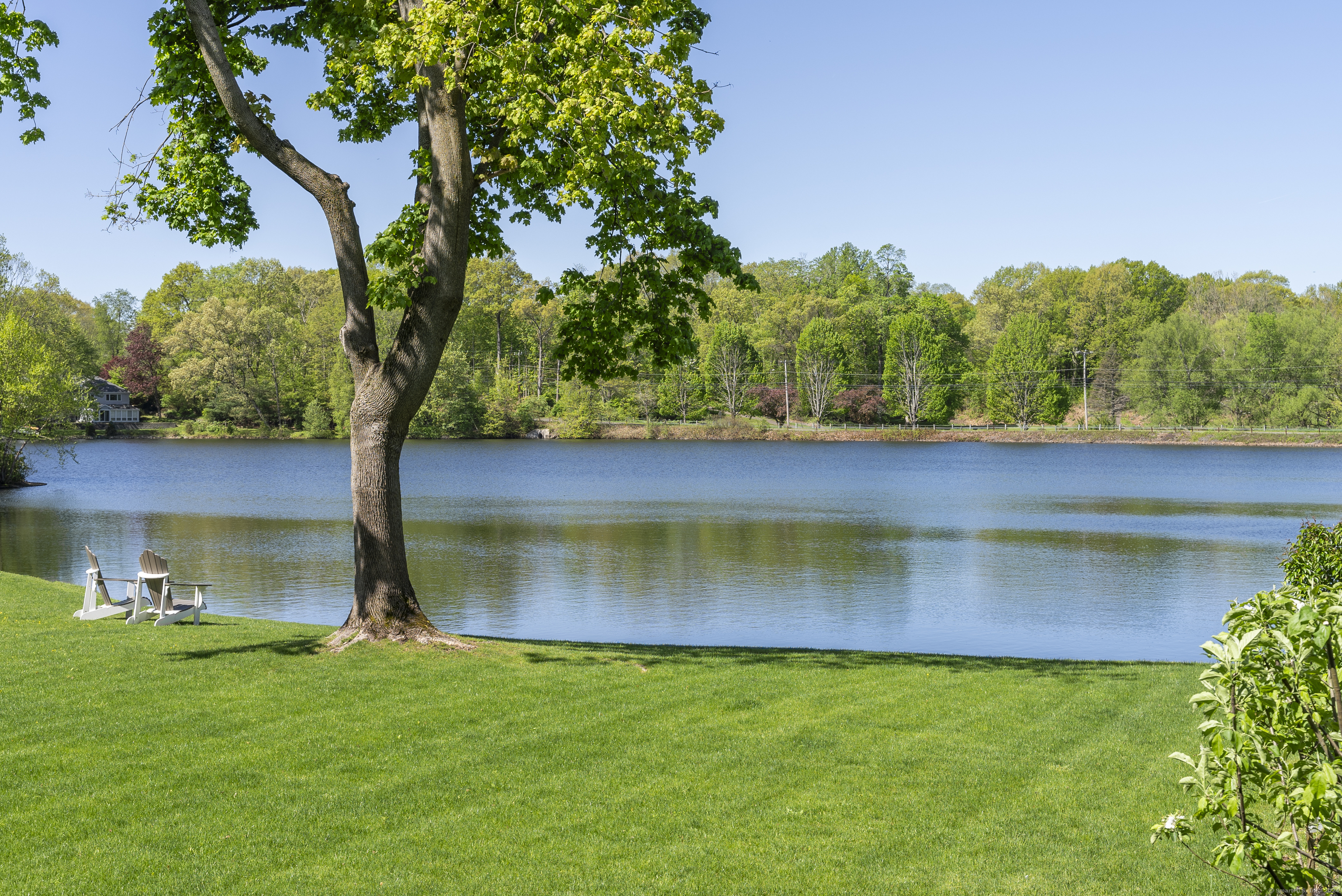 7 Waterside Lane West Hartford CT 06107