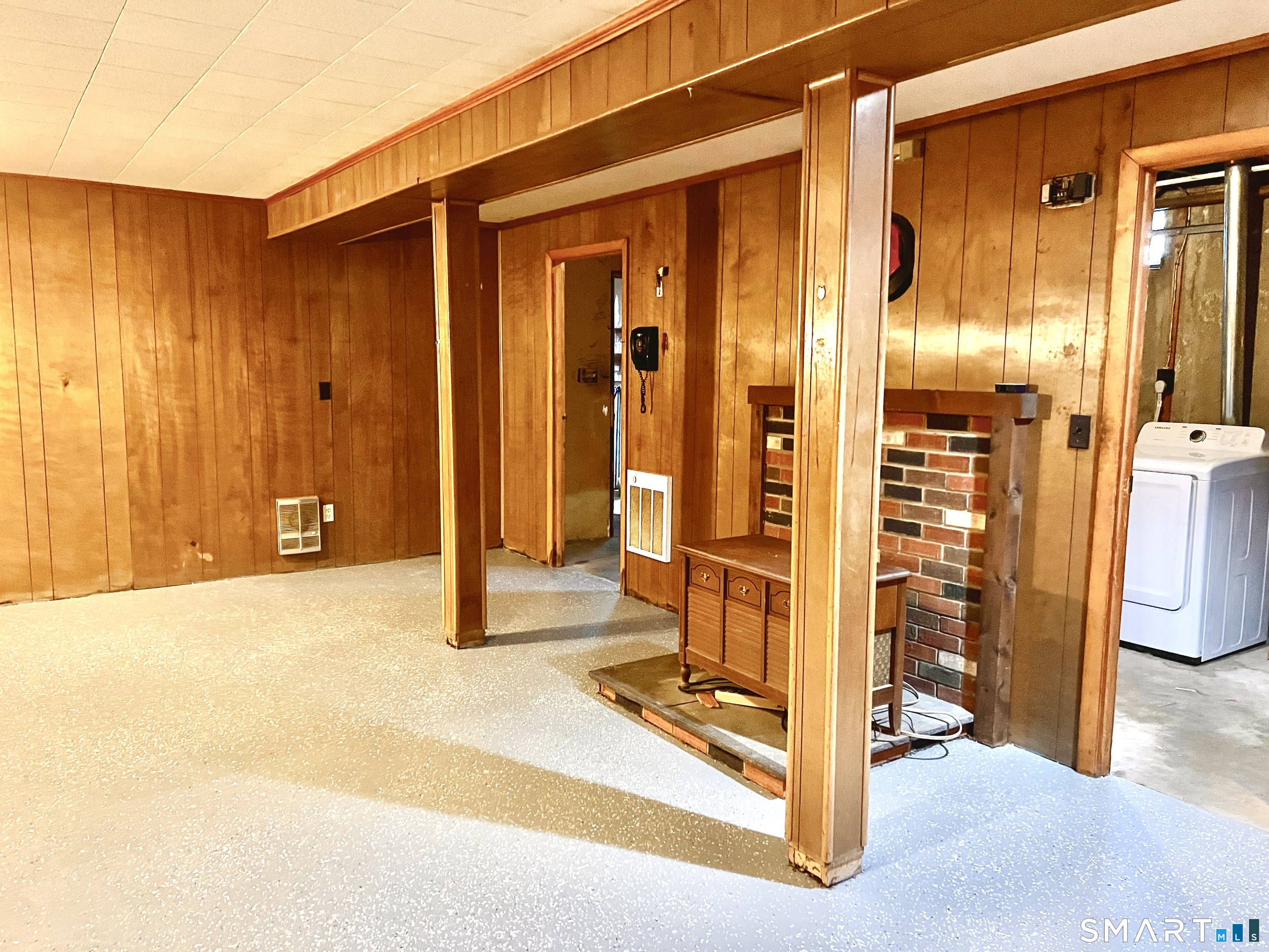 118 Berkshire Drive Bristol CT 06010