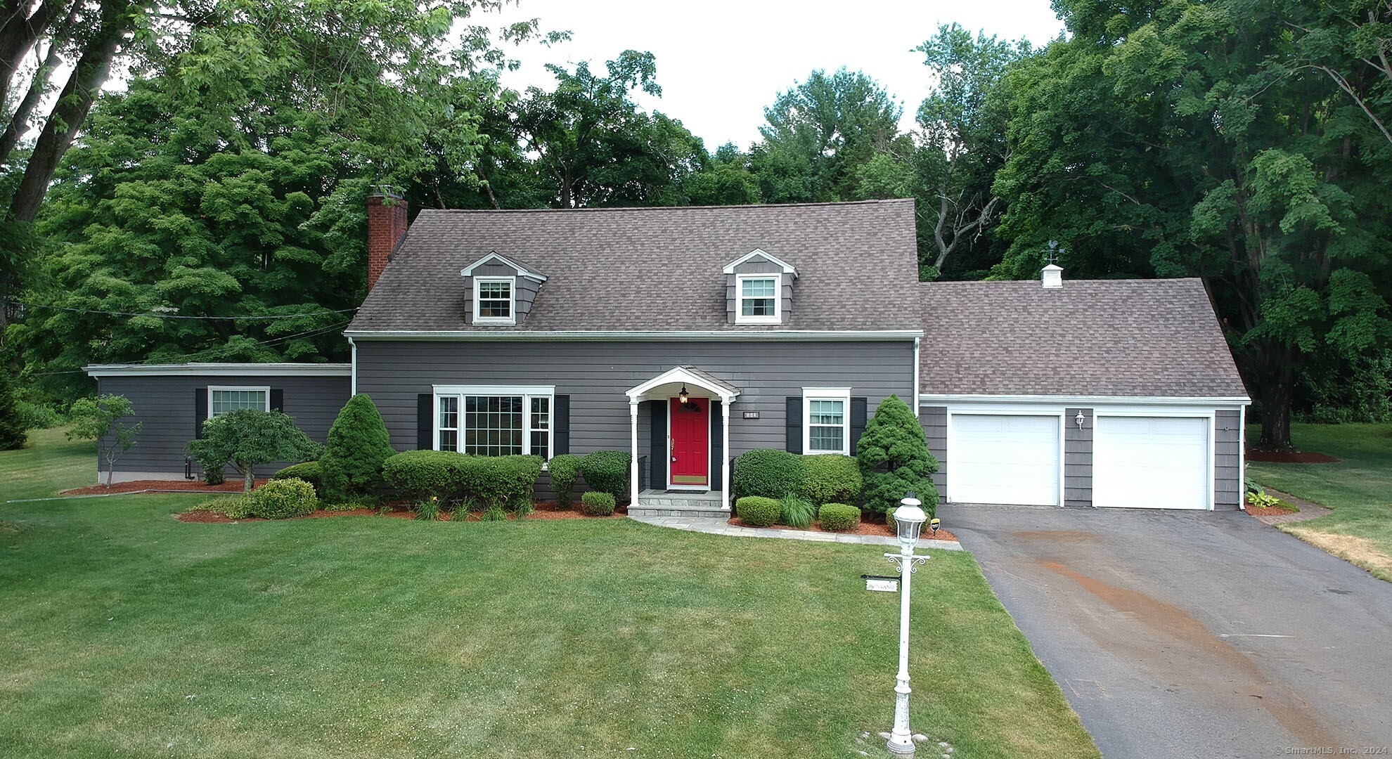 143 Pardee Manor Road Orange CT 06477