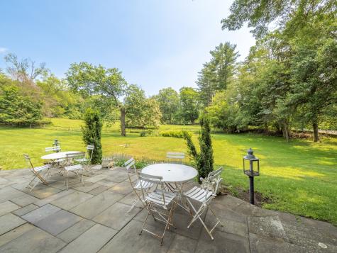 221 Greens Farms Road Westport CT 06880