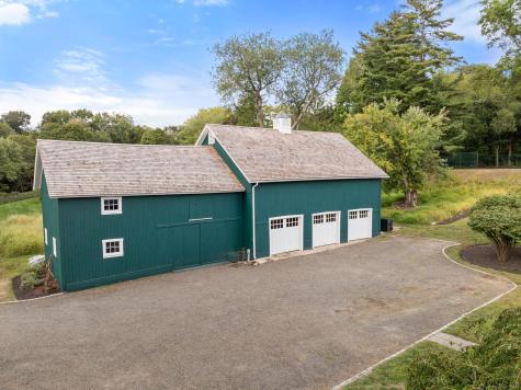 221 Greens Farms Road Westport CT 06880