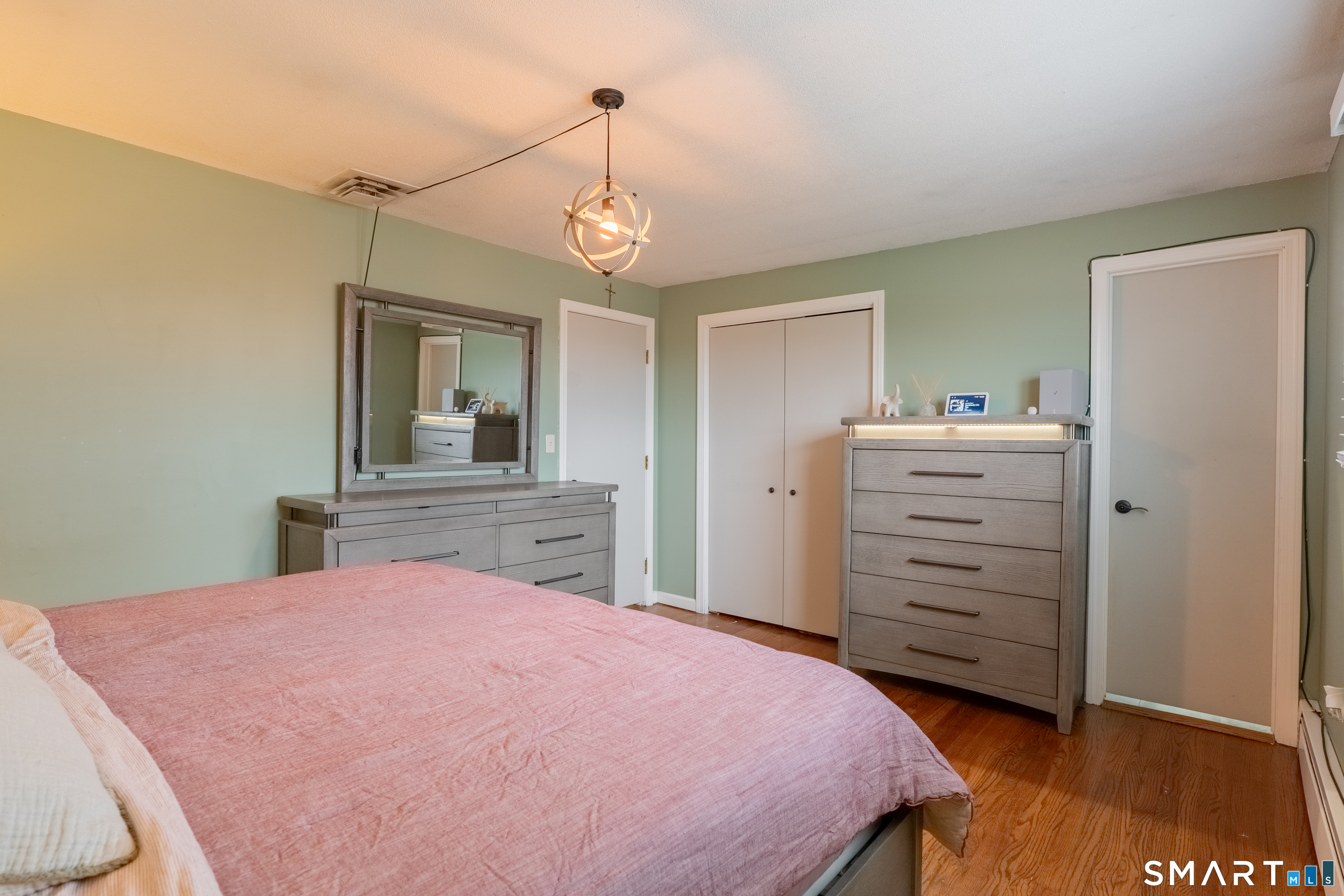77 Howard Avenue Southington CT 06489