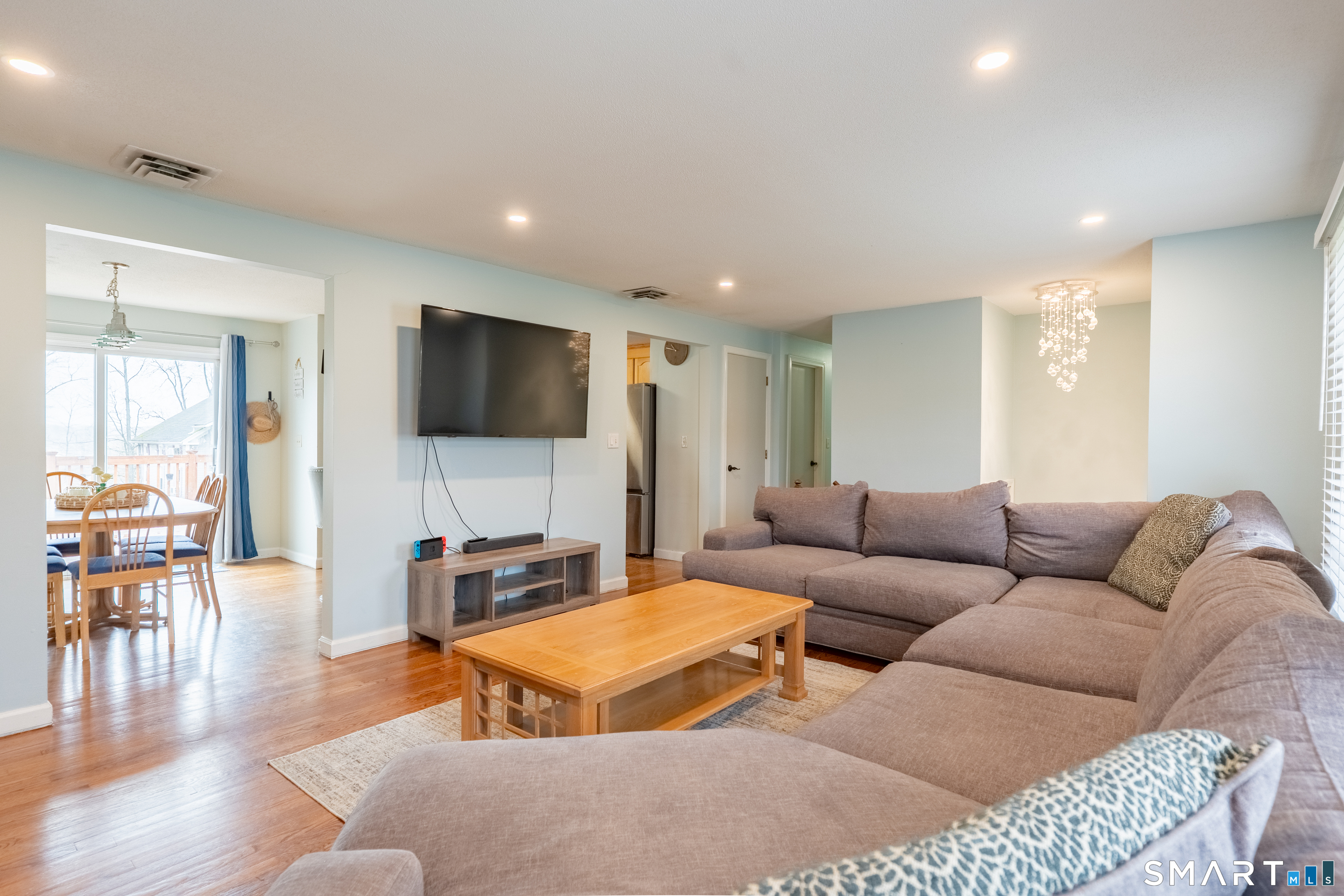 77 Howard Avenue Southington CT 06489