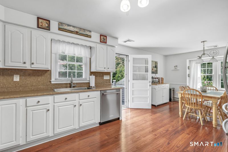 289 New England Road Guilford CT 06437