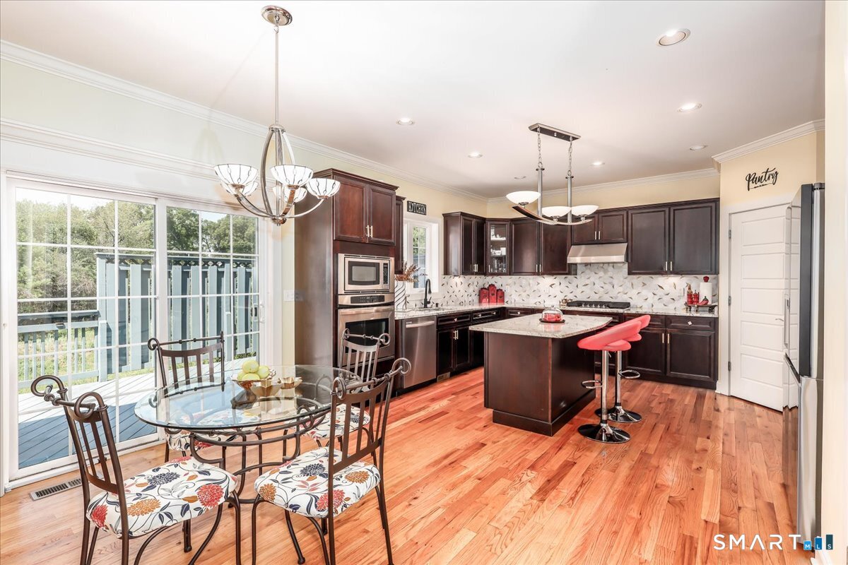 16 Fieldstone Lane Southington CT 06489
