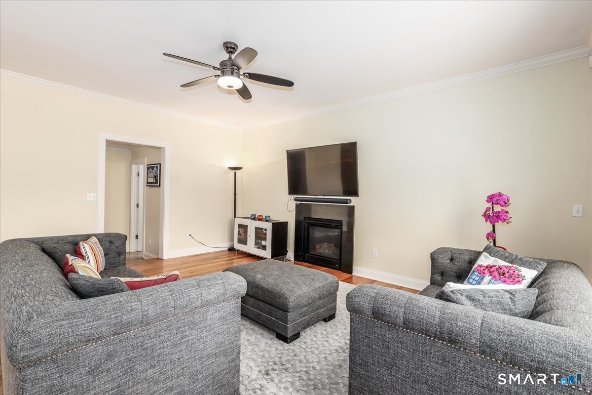 16 Fieldstone Lane Southington CT 06489