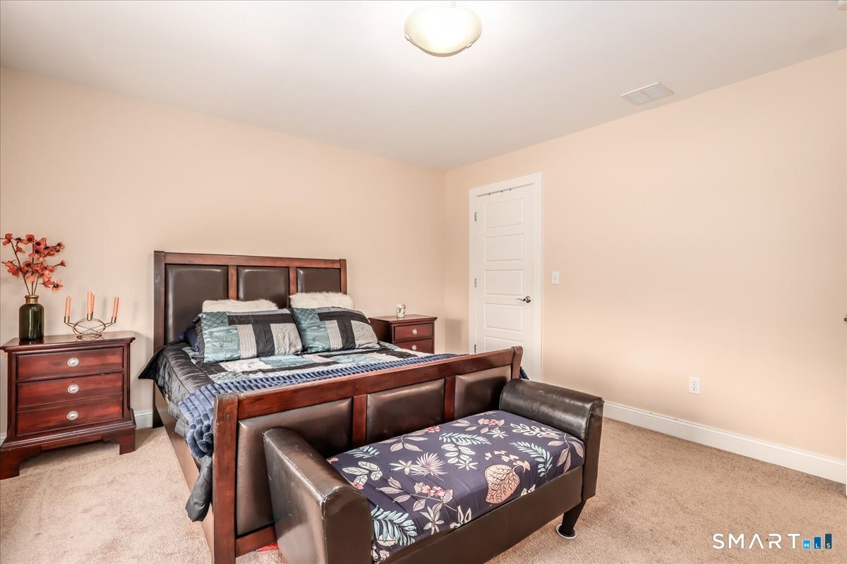 16 Fieldstone Lane Southington CT 06489