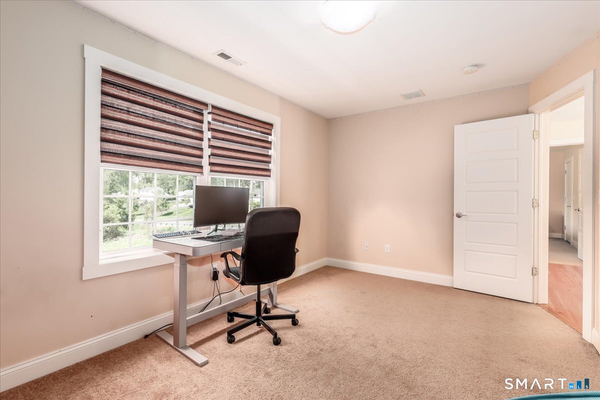 16 Fieldstone Lane Southington CT 06489