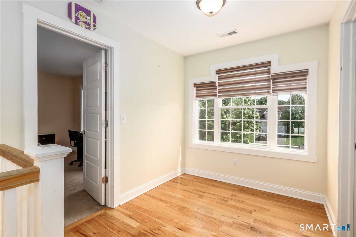 16 Fieldstone Lane Southington CT 06489