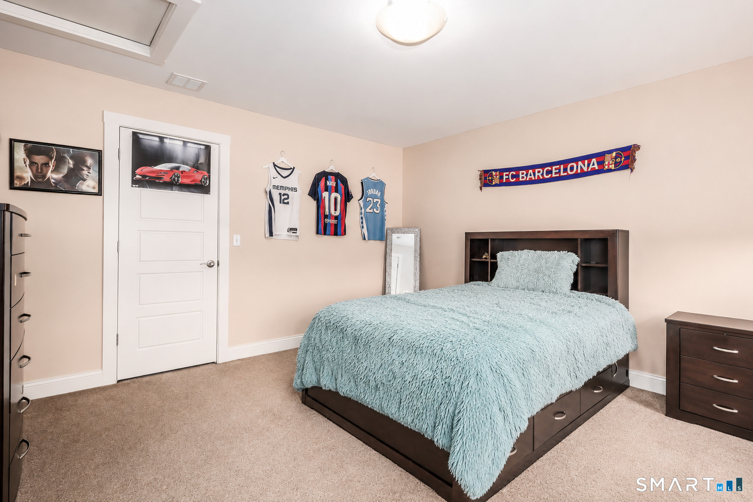 16 Fieldstone Lane Southington CT 06489