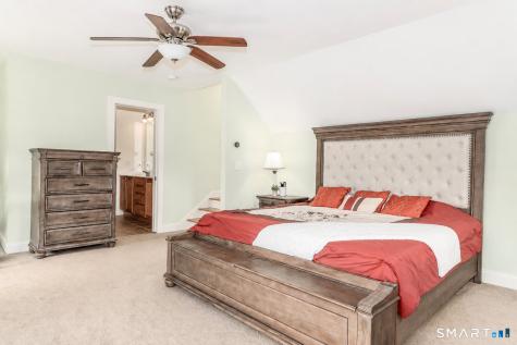 16 Fieldstone Lane Southington CT 06489