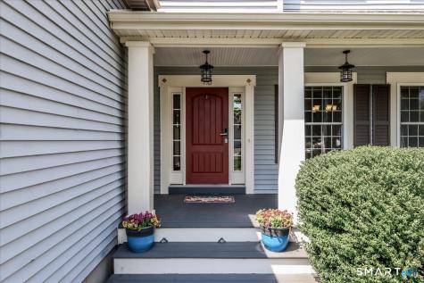 16 Fieldstone Lane Southington CT 06489