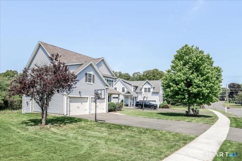 16 Fieldstone Lane Southington CT 06489