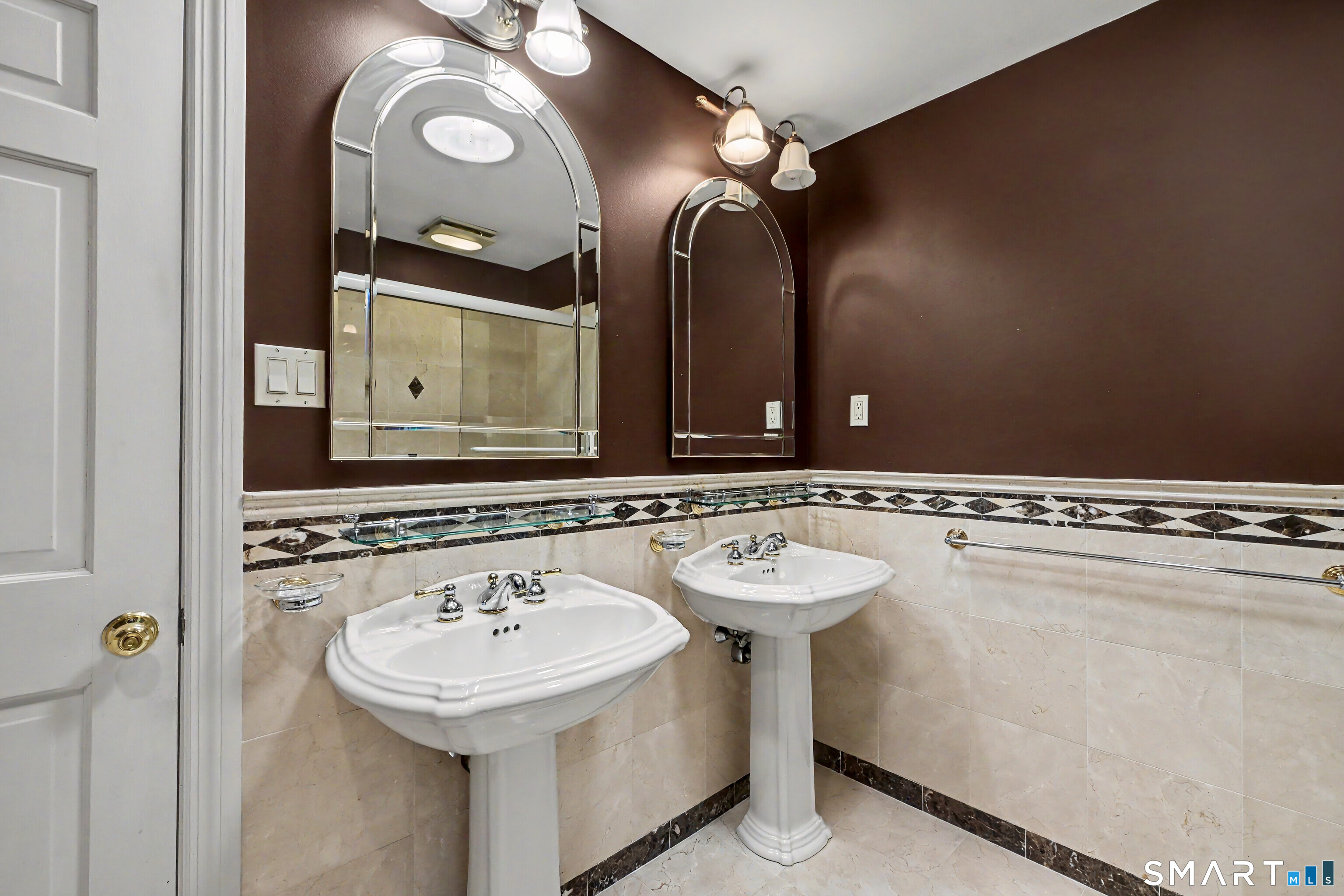 59 Friar Lane Trumbull CT 06611