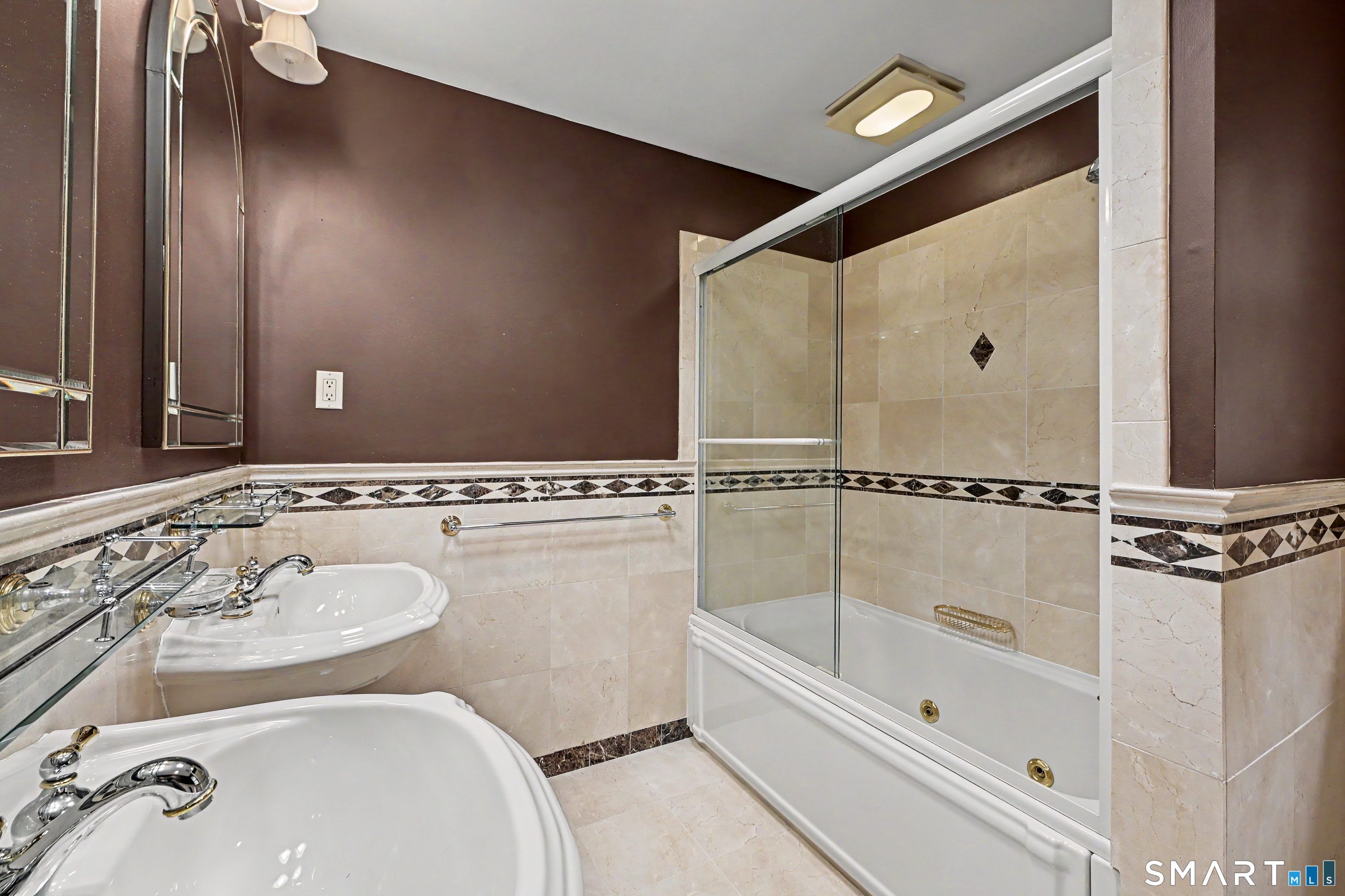 59 Friar Lane Trumbull CT 06611
