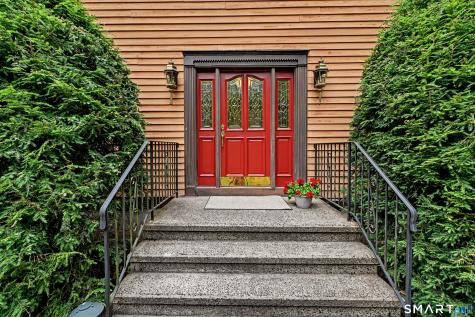 59 Friar Lane Trumbull CT 06611