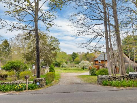 30 Pleasant Valley Road Clinton CT 06413