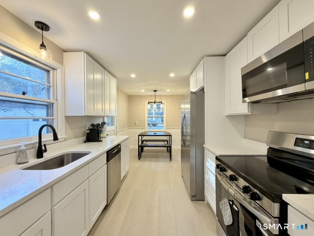 1 Long Hill Terrace New Haven CT 06515