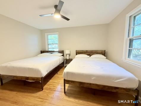 1 Long Hill Terrace New Haven CT 06515