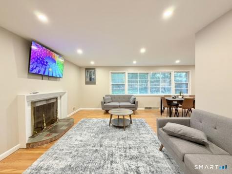 1 Long Hill Terrace New Haven CT 06515