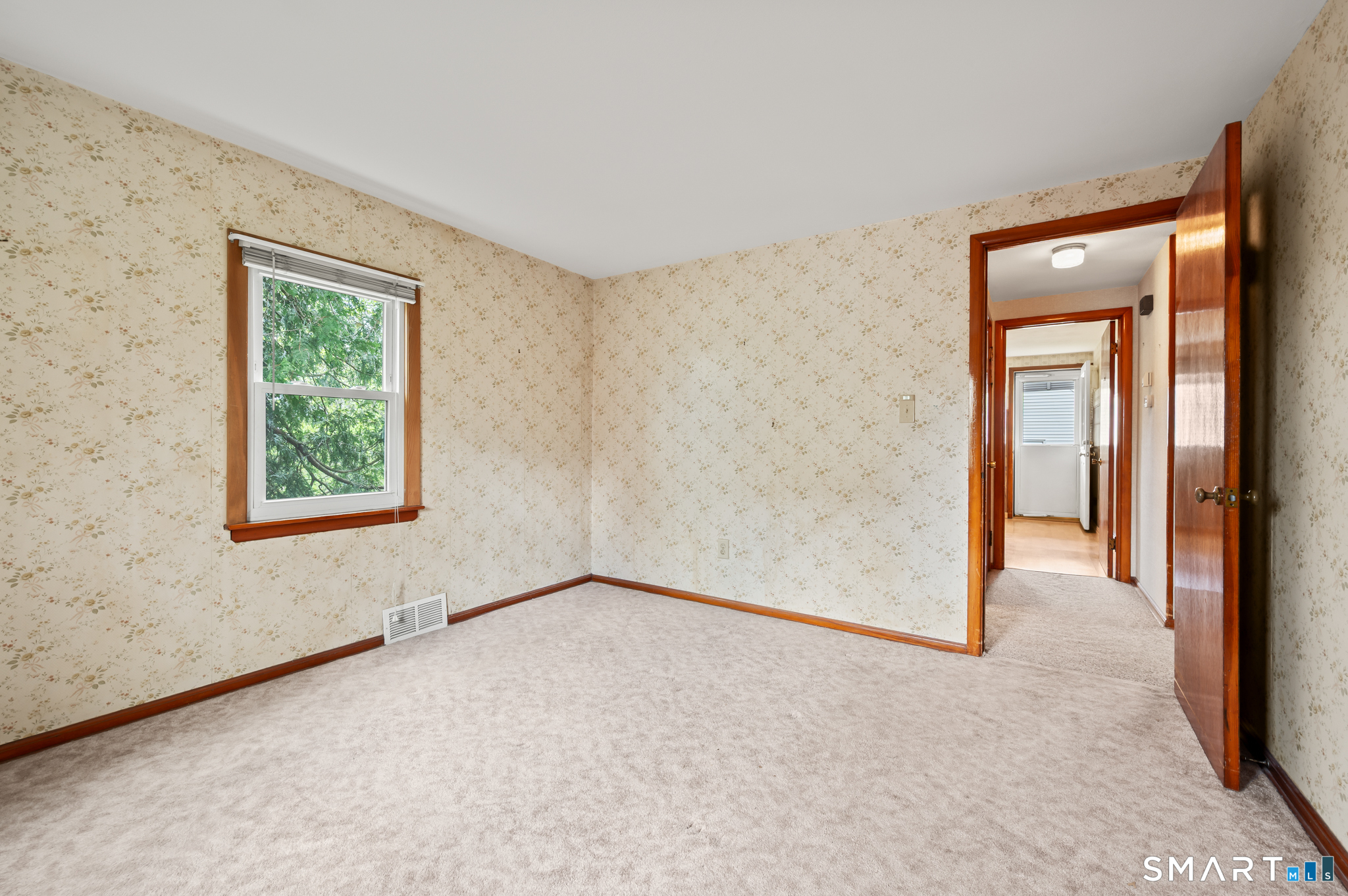 27 Baldwin Street Meriden CT 06451