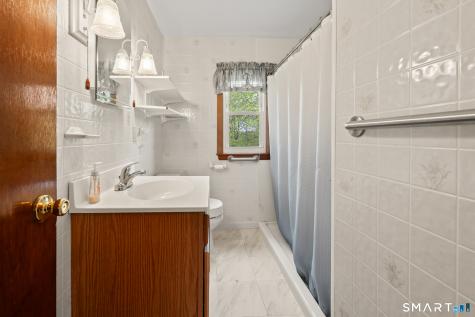 27 Baldwin Street Meriden CT 06451