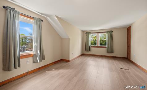 27 Baldwin Street Meriden CT 06451