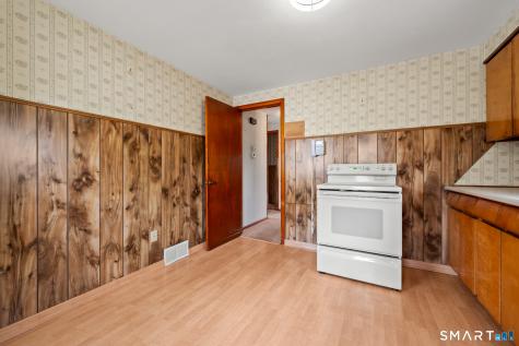 27 Baldwin Street Meriden CT 06451