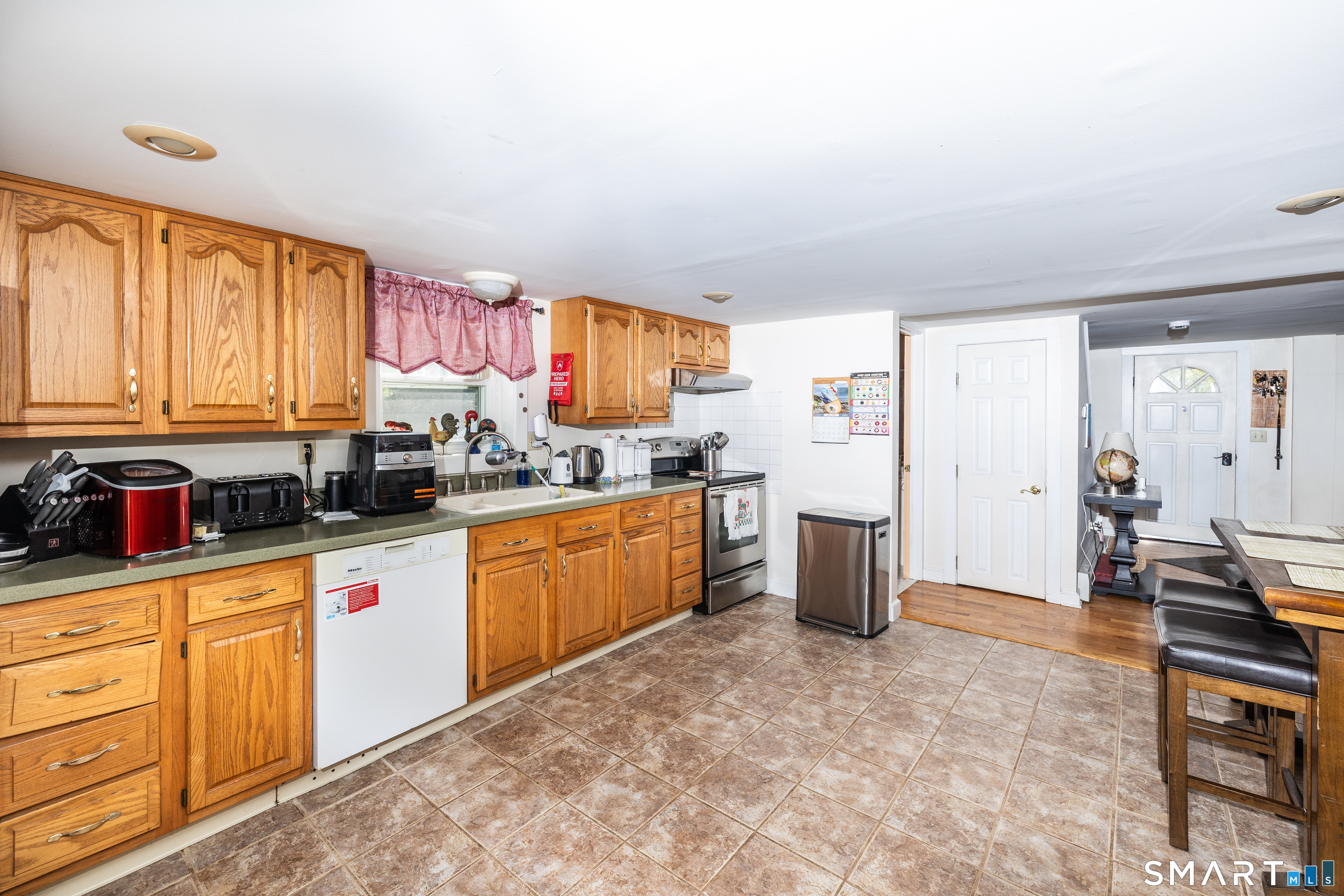 1563 Old North Colony Road Meriden CT 06450
