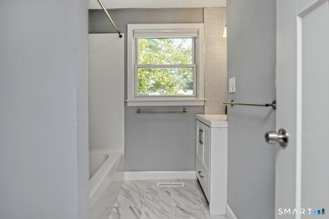 58 Round Hill Road Meriden CT 06450