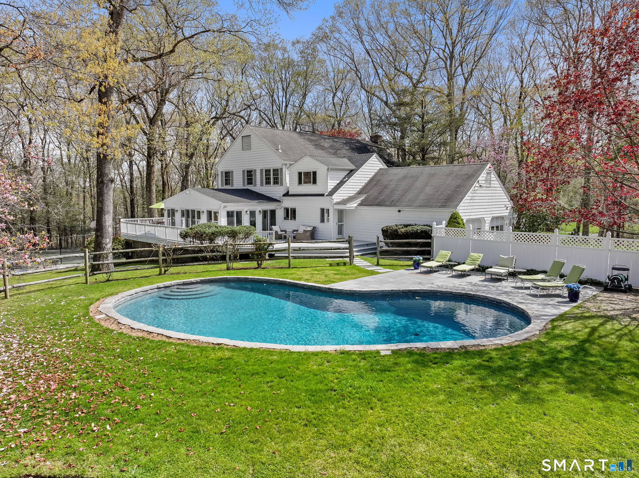 54 Saint George Lane New Canaan CT 06840