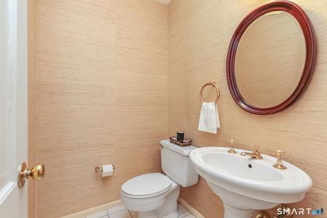 54 Saint George Lane New Canaan CT 06840