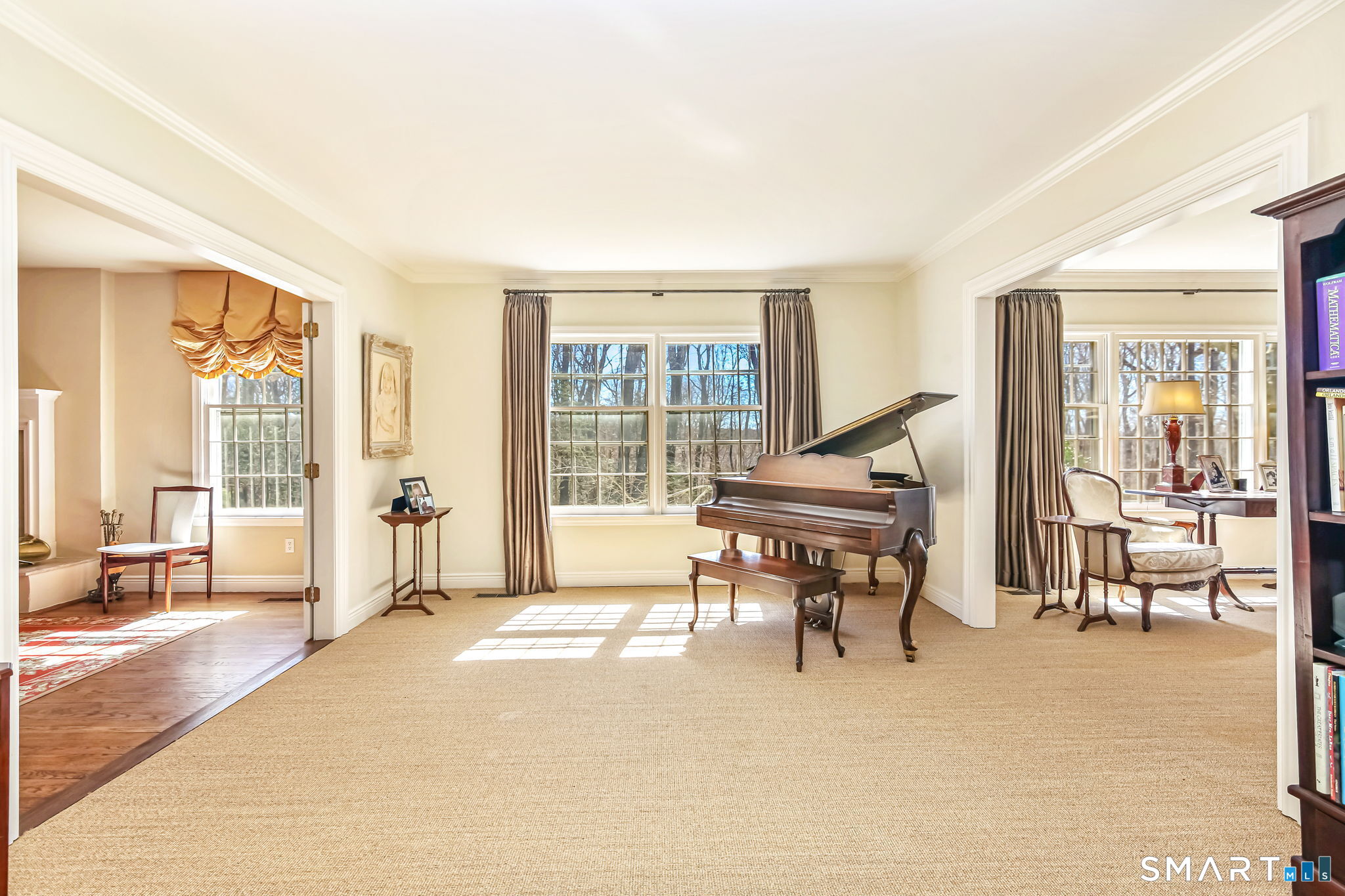 54 Saint George Lane New Canaan CT 06840