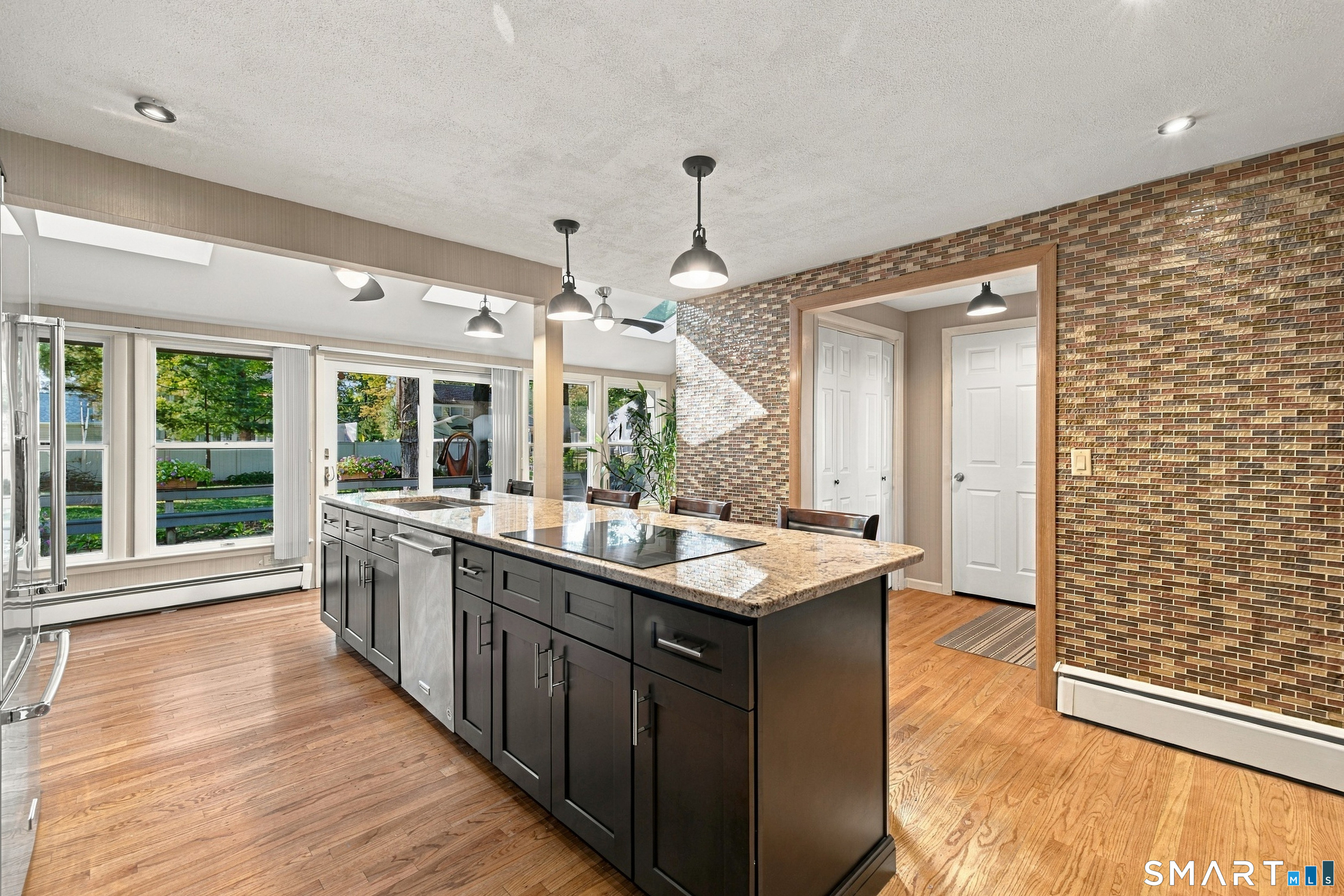 24 Stoneham Drive West Hartford CT 06117