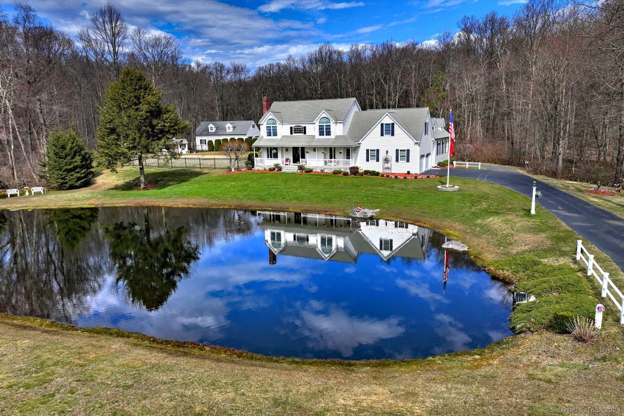 35 Candee Road Prospect CT 06712