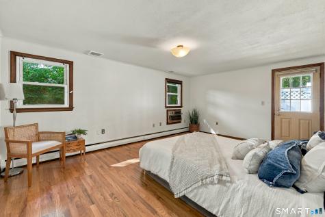 71 Hilldale Road West Hartford CT 06117