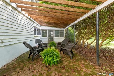71 Hilldale Road West Hartford CT 06117