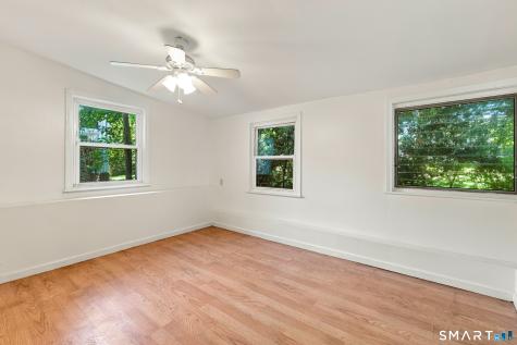 71 Hilldale Road West Hartford CT 06117