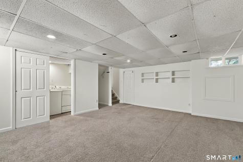 71 Hilldale Road West Hartford CT 06117