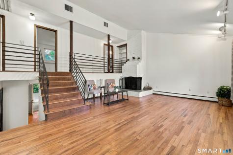 71 Hilldale Road West Hartford CT 06117